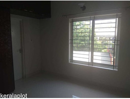 3 BHK FLAT  FOR RENT  AT THAMMANAM-  20,000 PER MONTH-