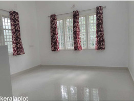 4 BHK HOUSE FOR SALE AT  KARUKUTTY – ANGAMALI –  3000 S.Q FT -1.45 CRORES-