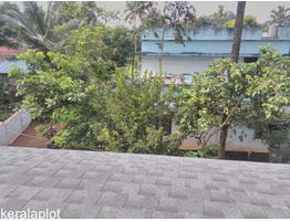 4 BHK HOUSE FOR SALE AT  KARUKUTTY – ANGAMALI –  3000 S.Q FT -1.45 CRORES-