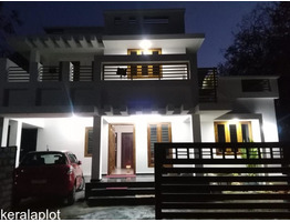 House for sale in Kannadi