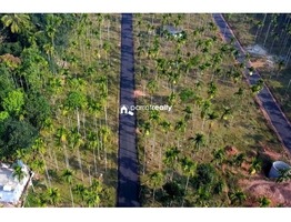 House plot for sale in Meenangadi @ 1.5lakh/cent…