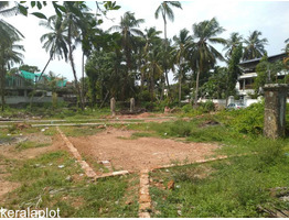 Land for Sale in Good Location