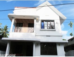 1660 Sq.ft 4 BHK Villa on 3.5 Cent land for sale at North Mulavukad,Ernakulam.