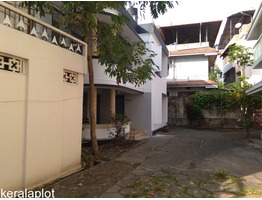 INDEPENDENT HOUSE IN ERNAKULAM SOUTH