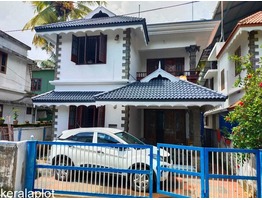 5 Cent cents land with1900 Sqft  House for sale at Guruvayoor,Kottapadi Centre