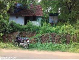 12 Cent Residential land  for sale in Koratty Nalukettu 2.25 Lakhs/- cent.