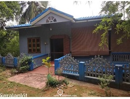 46 Cent cents land with 4BHK  House for sale at Padinjattumuri Junction