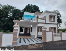 Villa Ready For Sale in Podimattom